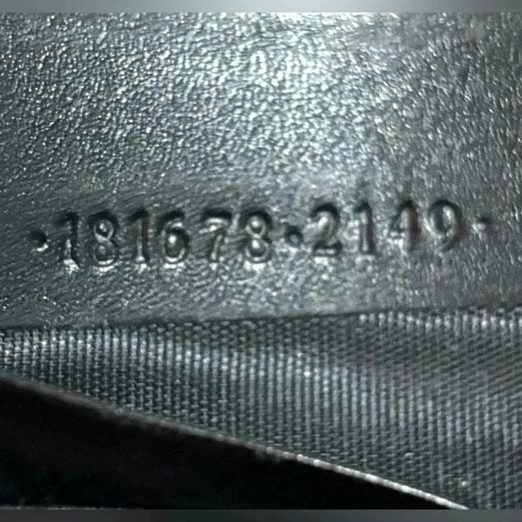 Gucci GG  unisex black canvas/ leather wallet - Picture 9 of 9